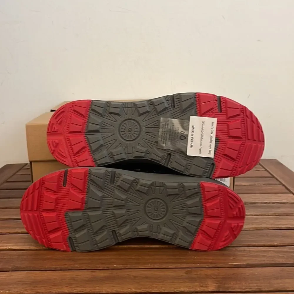 UGG Arren Weather Kid’s Boots Black Kid Size 5Y